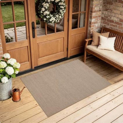 Easy Jute Rug for Pet Homes: 4x6 Outdoor Rug - Geometric Arch Pattern