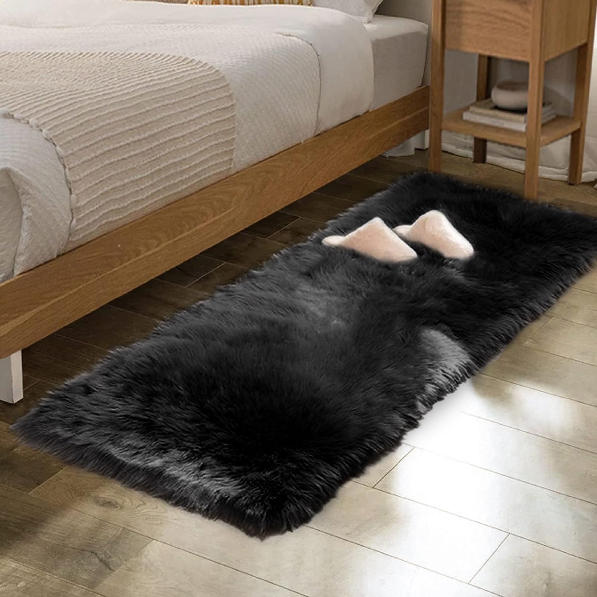 ORINOVA White Faux Sheepskin Shag Fur Runner Rugs for Living Room Bedroom Fluffy Washable Furry Area Rug 2x6 Nursery Rug Teen Room Décor