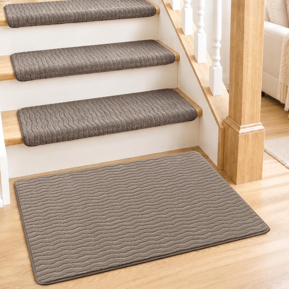 Domnesto Rounded Bullnose Carpet Stair Treads - 15 Pack, 36"
