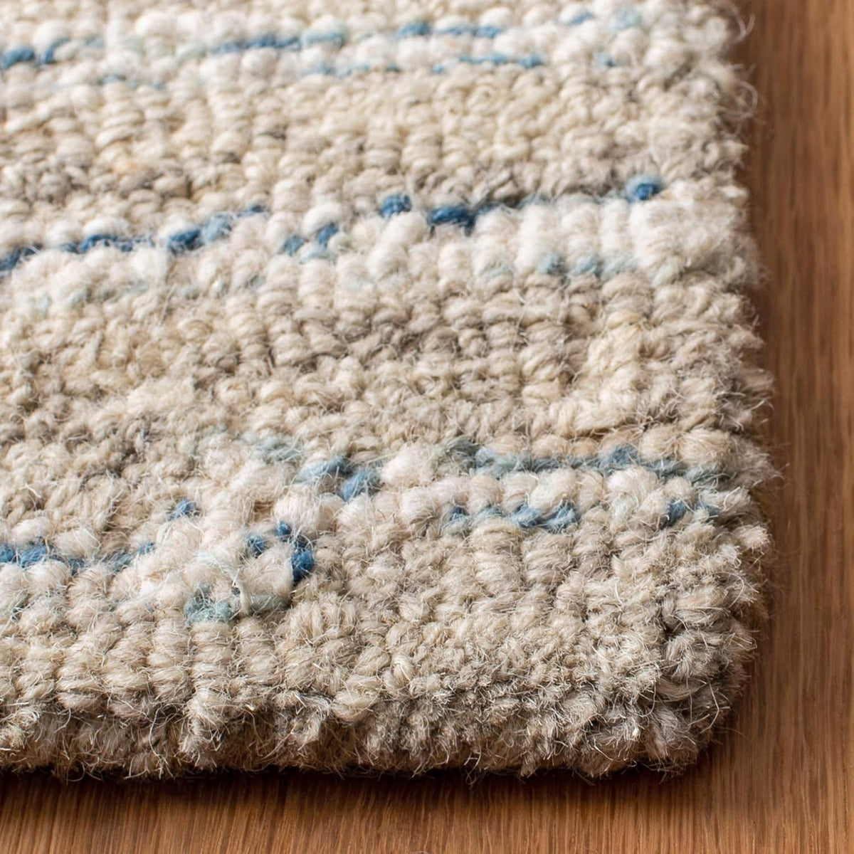 SAFAVIEH Area Rug 8x10 - Micro-Loop Collection - Large - Light Grey & Ivory, Handmade Wool, Ideal for Living Room, Bedroom, Office, Dining Space (MLP178F)