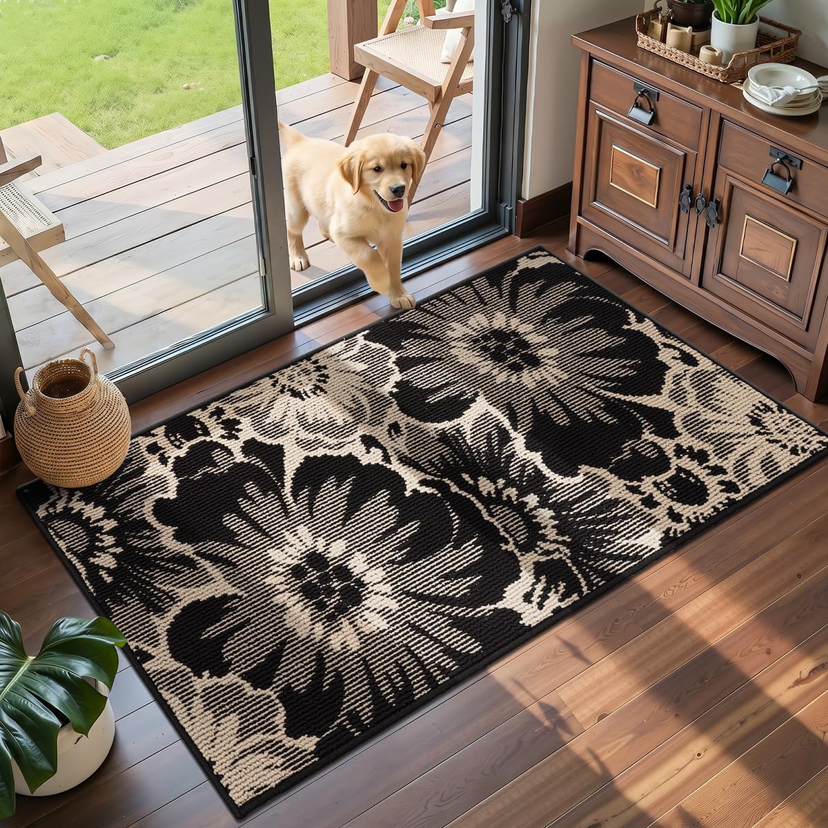 Findosom Hallway Runner Rug 2x6, Non Slip High-Low Textured Floral Washable Runner Rug with Rubber Backing, Boho Carpet Runner for Kitchen, Entryway, Bedroom, Laundry, Black & Beige