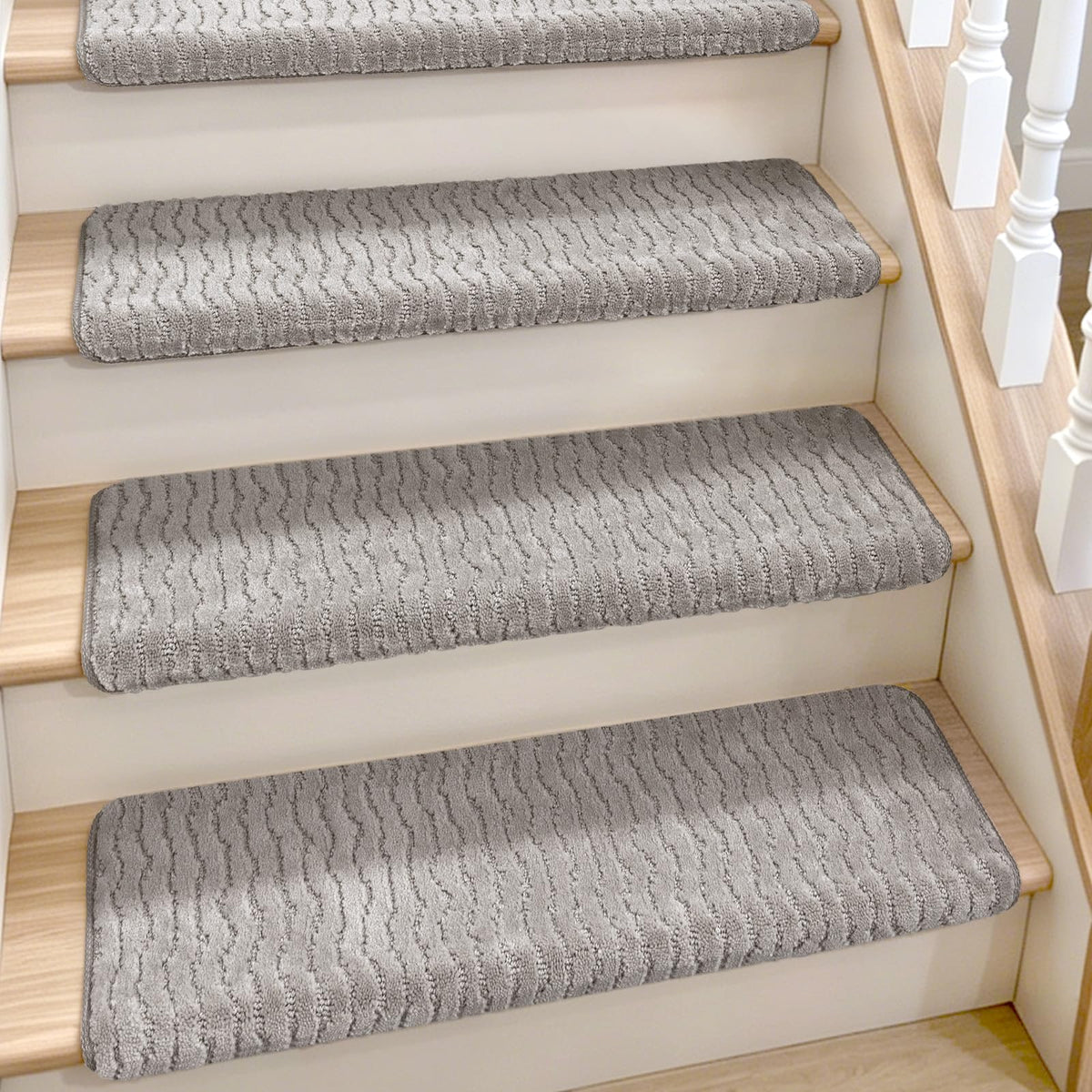 Domnesto Rounded Bullnose Carpet Stair Treads - 15 Pack, 36"