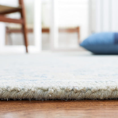 SAFAVIEH Micro-Loop Collection Area Rug - 5' x 8', Blue & Beige, Handmade Wool, Ideal for High Traffic Areas in Living Room, Bedroom (MLP535M)