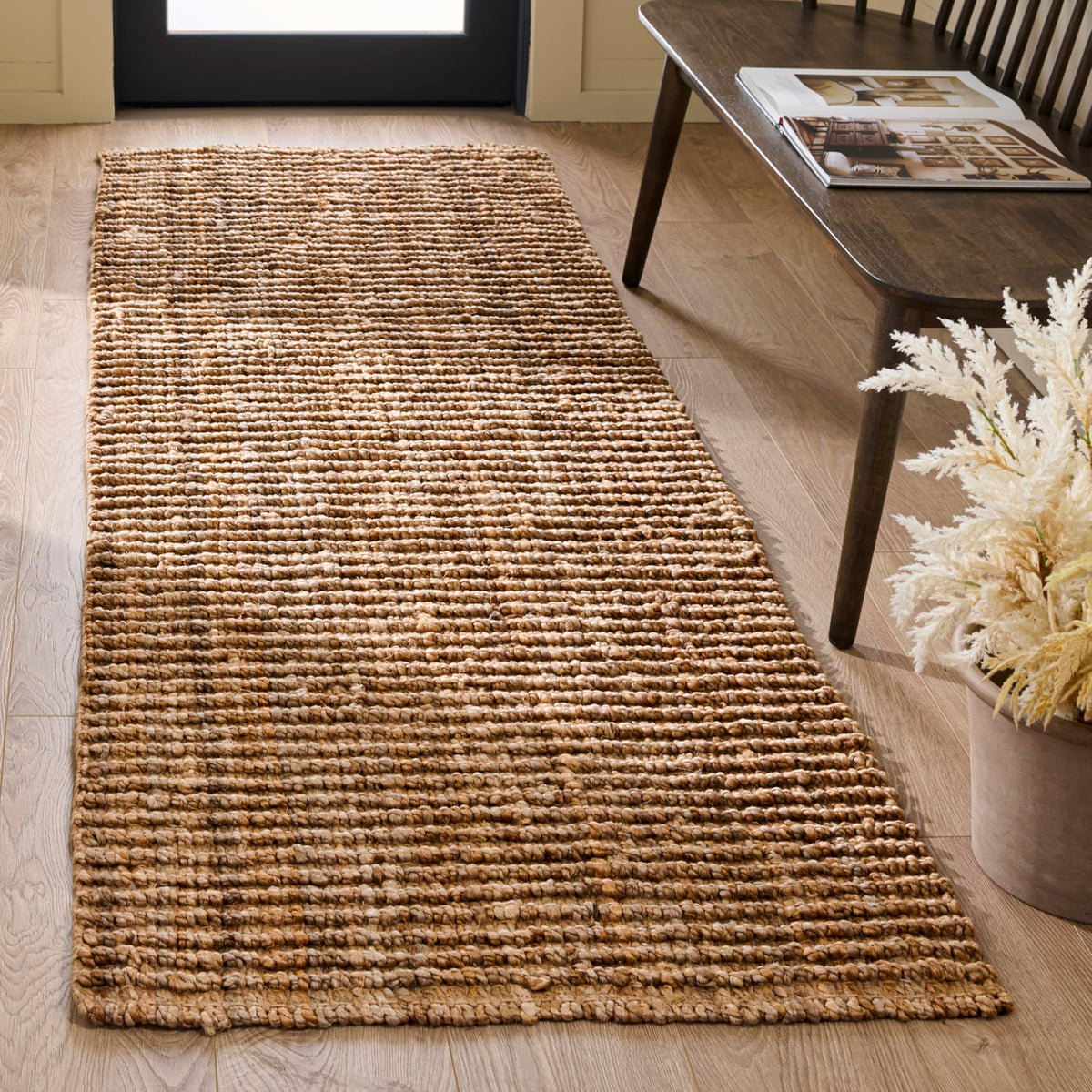SAFAVIEH Natural Fiber Area Rug 8x10, Jute Knotted Large Natural NF447A