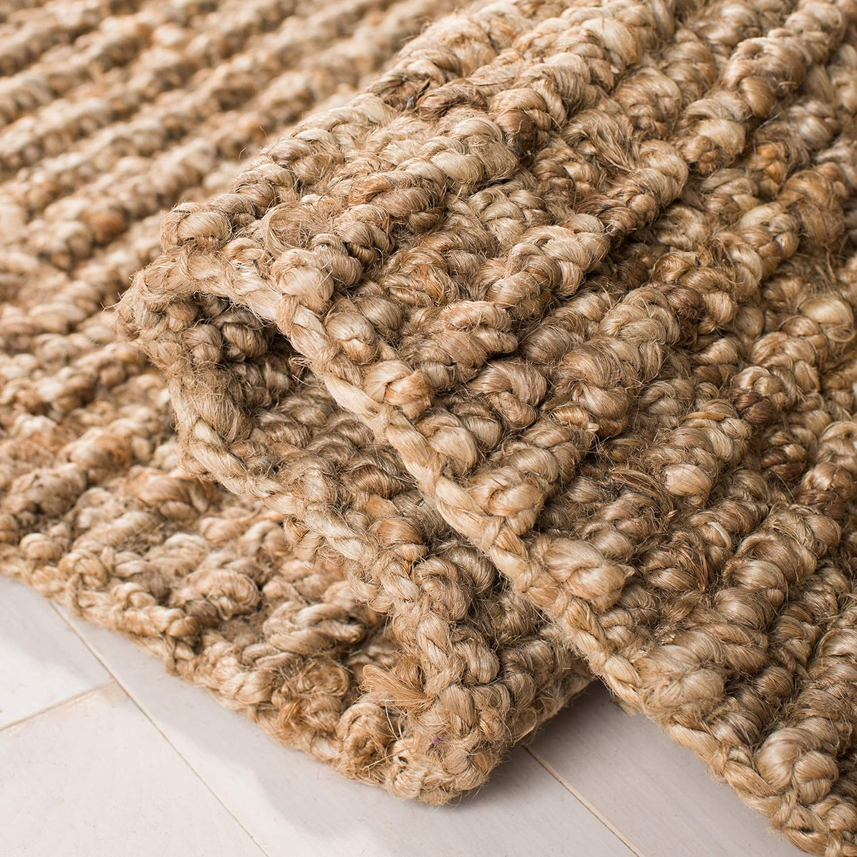 SAFAVIEH Natural Fiber Area Rug 8x10, Jute Knotted Large Natural NF447A