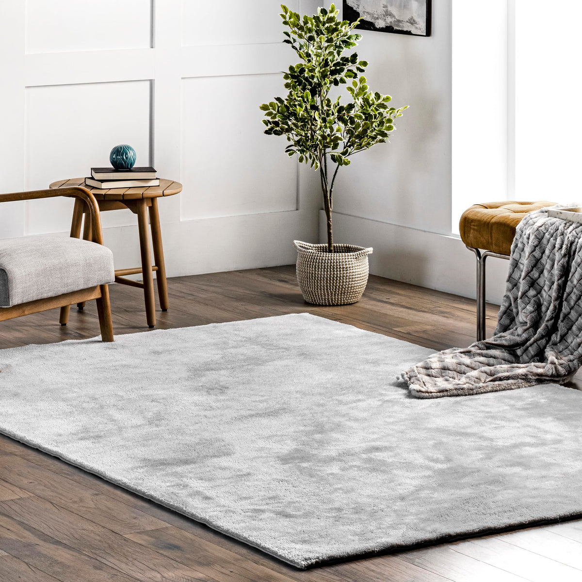 nuLOOM Loni Off White Solid Washable Area Rug, 8' x 10'