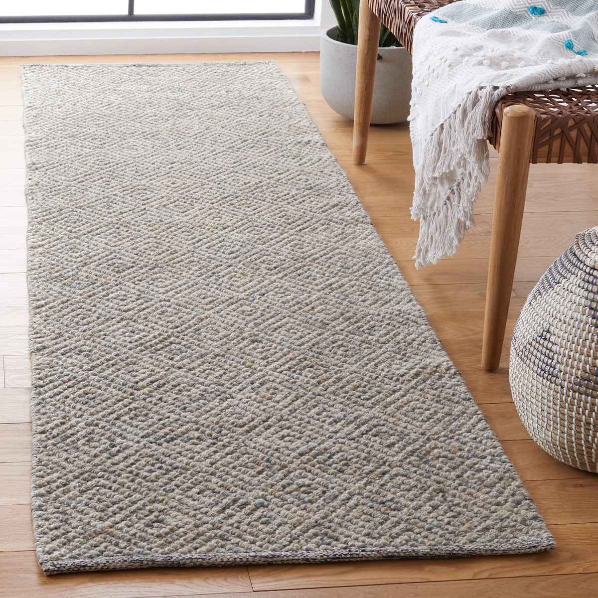 SAFAVIEH Natura Wool Area Rug 8'x10', Ivory & Light Grey NAT503A