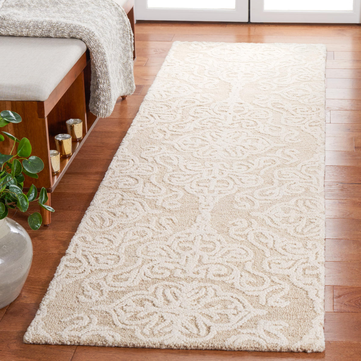 SAFAVIEH Blossom Collection Area Rug - 9' x 12', Beige & Ivory, Handmade Wool, Ideal for High Traffic Areas in Living Room, Bedroom (BLM112B)