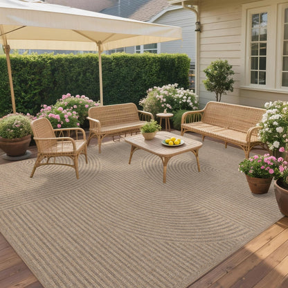 Easy Jute Rug for Pet Homes: 4x6 Outdoor Rug - Geometric Arch Pattern