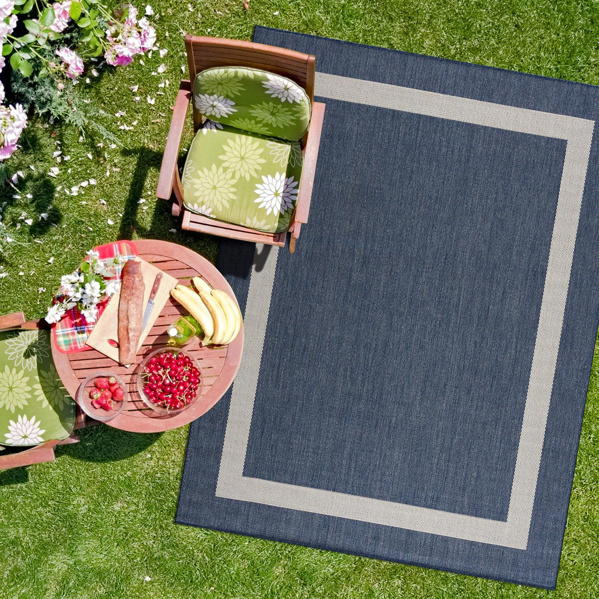 CAMILSON Indoor Outdoor Rug, 6x9 Bordered Dark Grey Black Modern Area Rugs for Indoor and Outdoor Patios, Kitchen and Hallway Mats, Washable Porch Deck Outside Carpet (Bordered Black, 6 x 9)
