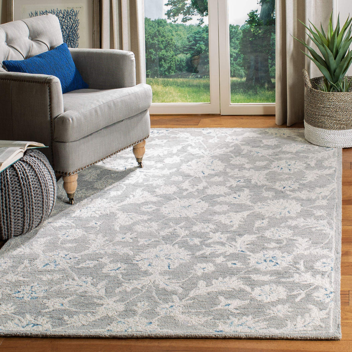 SAFAVIEH Micro-Loop Collection Accent Rug - 3' x 5', Grey & Ivory, Handmade Country Cottage Wool, Ideal for High Traffic Areas in Entryway, Living Room, Bedroom (MLP506F)