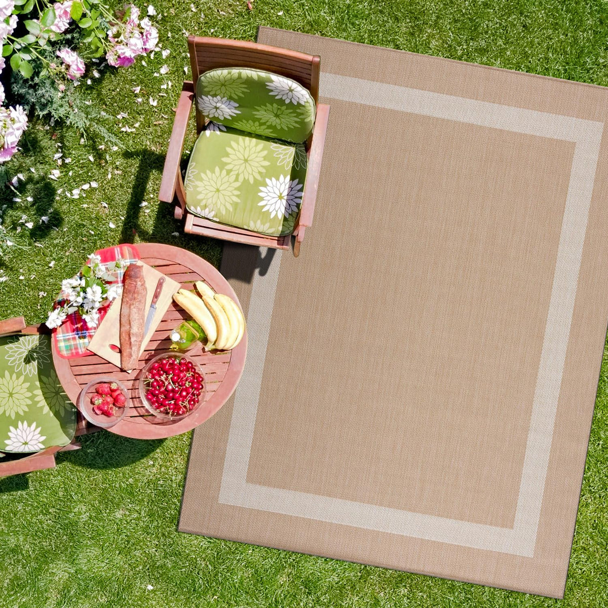CAMILSON Indoor Outdoor Rug, 6x9 Bordered Dark Grey Black Modern Area Rugs for Indoor and Outdoor Patios, Kitchen and Hallway Mats, Washable Porch Deck Outside Carpet (Bordered Black, 6 x 9)