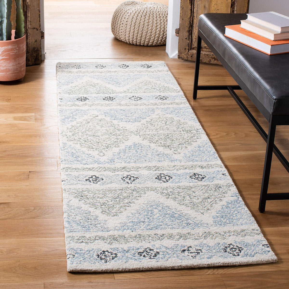 SAFAVIEH Micro-Loop Collection Area Rug - 9' x 12', Ivory & Grey, Handmade Moroccan Boho Wool, Ideal for High Traffic Areas in Living Room, Bedroom (MLP206A)