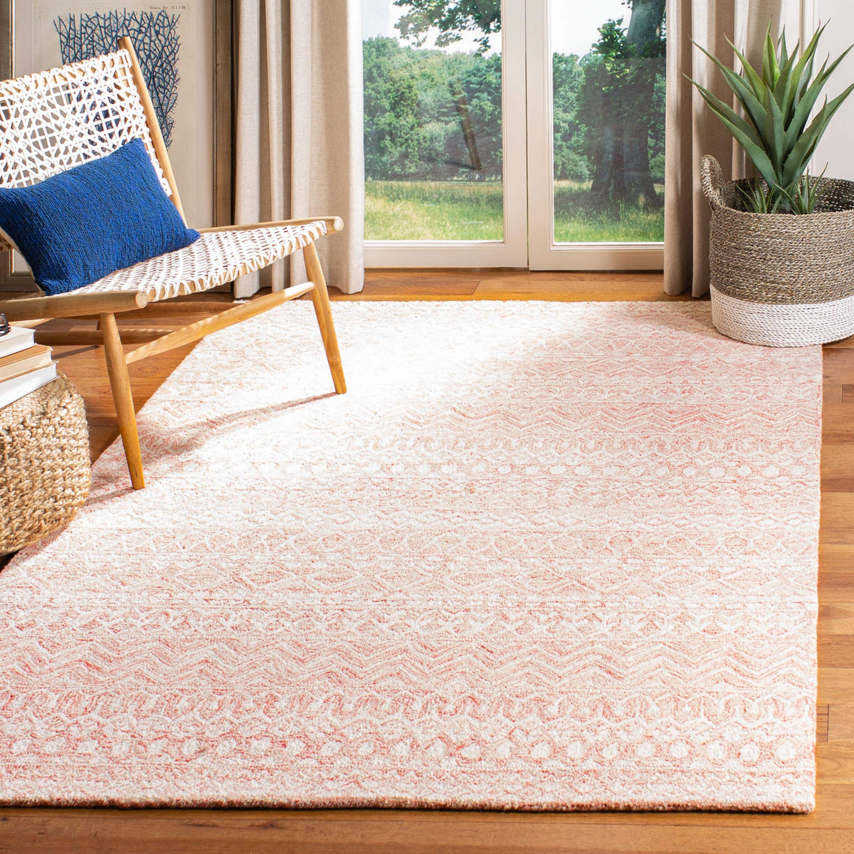 SAFAVIEH Micro-Loop Collection Accent Rug - 2'6" x 4', Blue & Ivory, Handmade Moroccan Boho Tribal Wool, Ideal for High Traffic Areas in Entryway, Living Room, Bedroom (MLP502M)