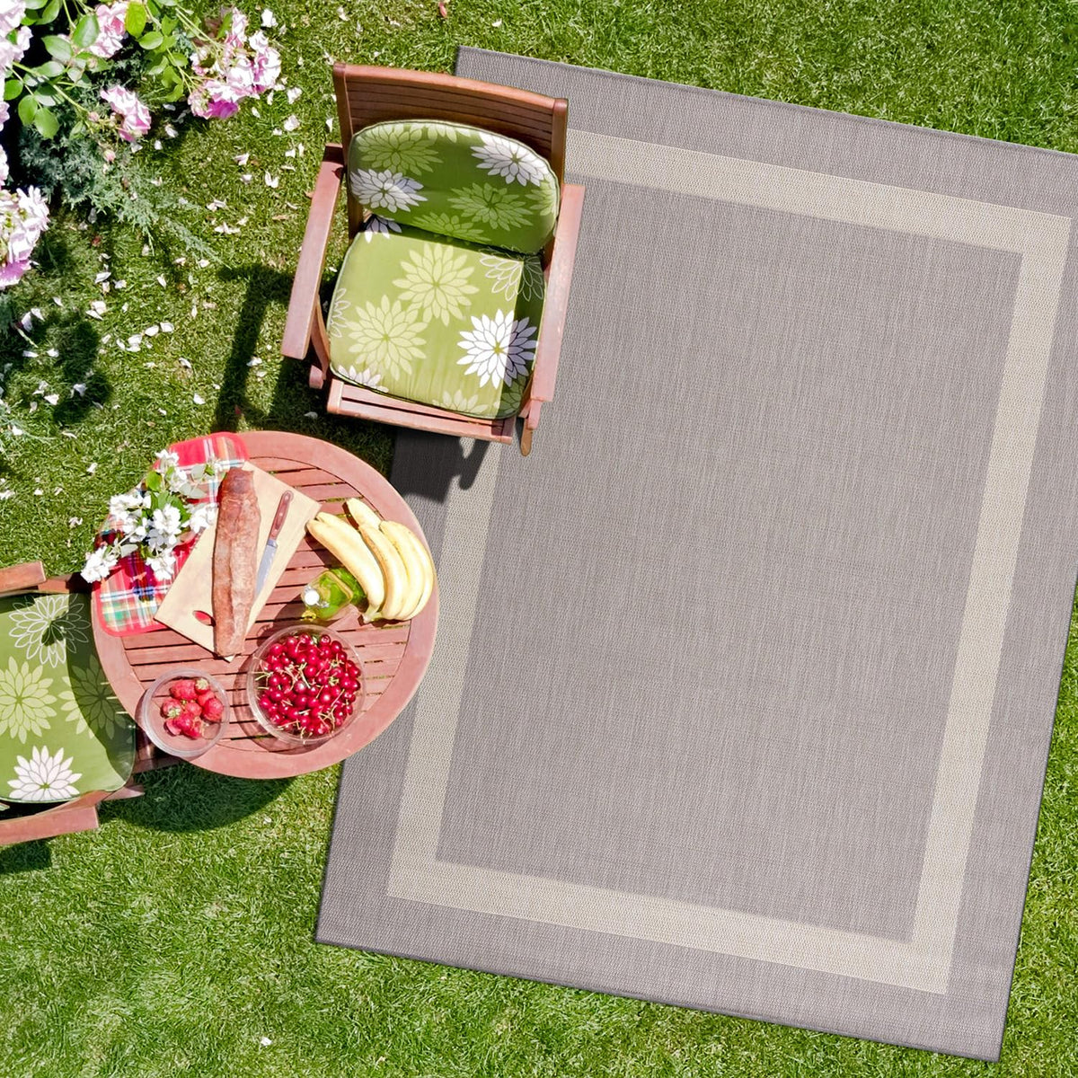 CAMILSON Indoor Outdoor Rug, 6x9 Bordered Dark Grey Black Modern Area Rugs for Indoor and Outdoor Patios, Kitchen and Hallway Mats, Washable Porch Deck Outside Carpet (Bordered Black, 6 x 9)