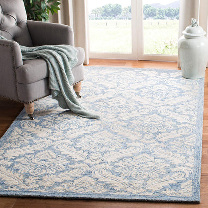 SAFAVIEH Micro-Loop Collection Area Rug - 5' x 8', Blue, Handmade Damask Wool, Ideal for High Traffic Areas in Living Room, Bedroom (MLP513M)