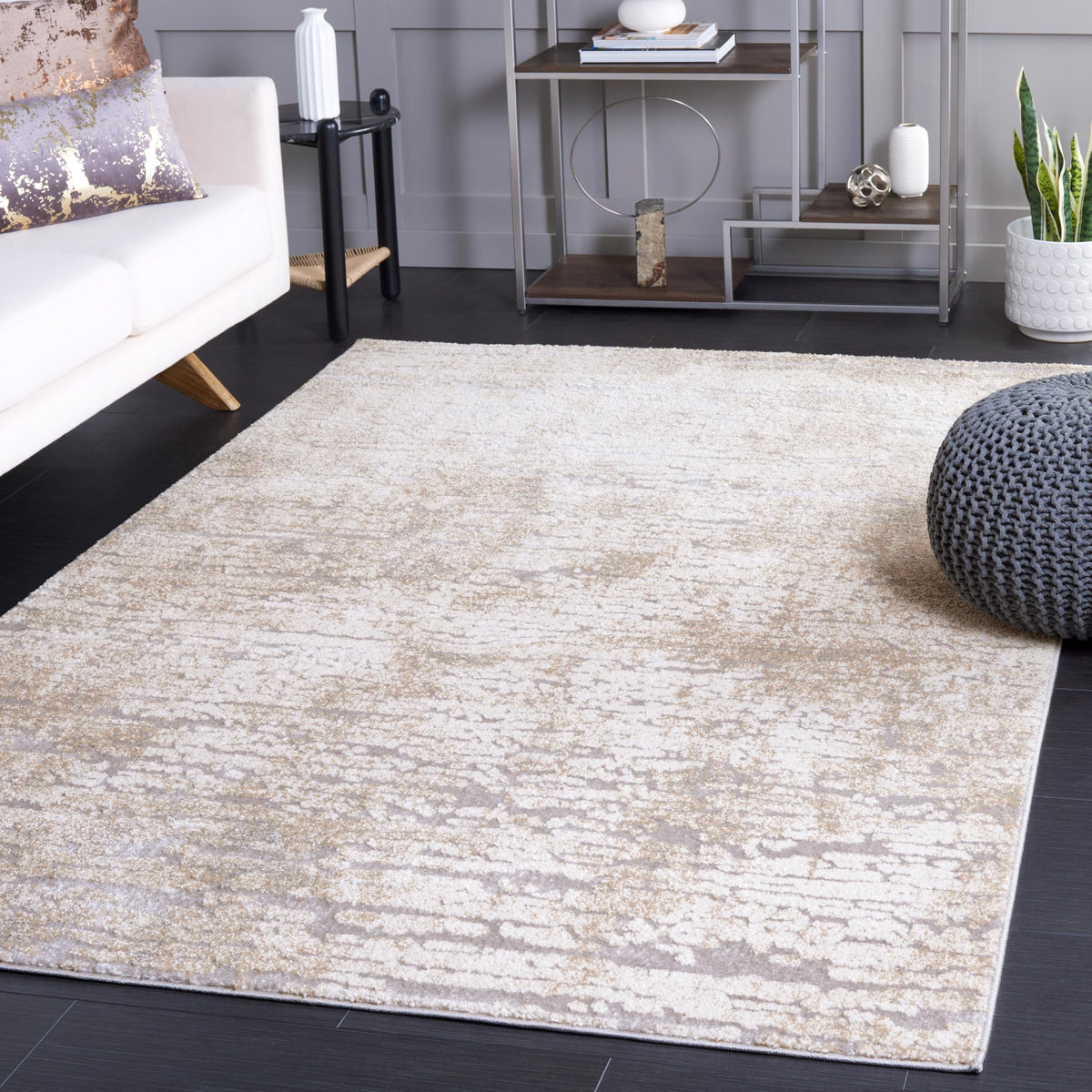 SAFAVIEH Spirit Area Rug 6'7"x9', Taupe & Ivory SPR126E