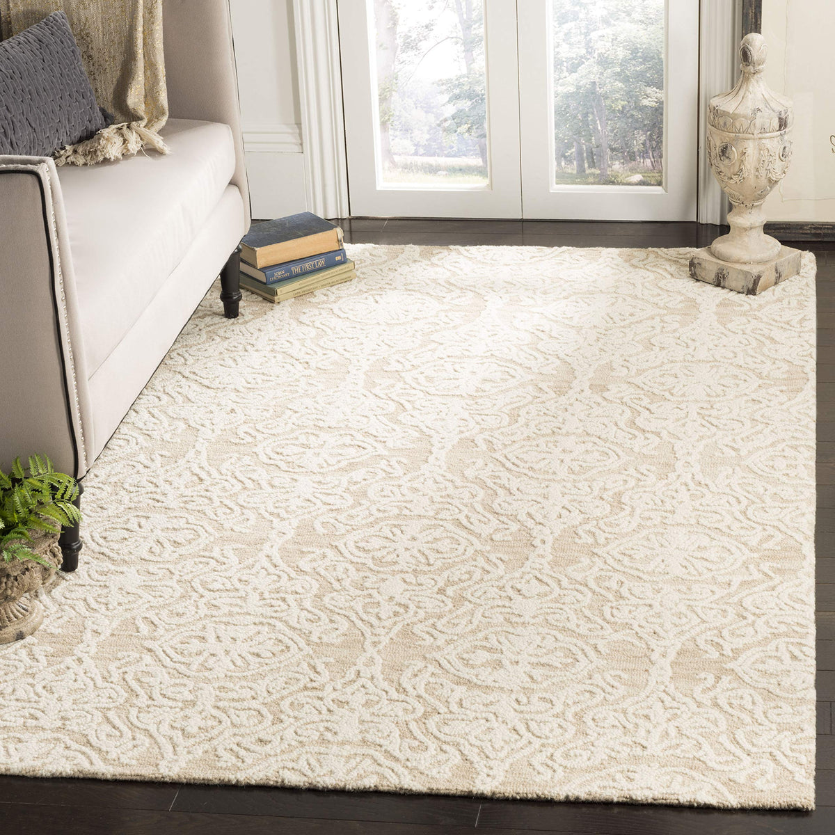 SAFAVIEH Blossom Collection Area Rug - 9' x 12', Beige & Ivory, Handmade Wool, Ideal for High Traffic Areas in Living Room, Bedroom (BLM112B)