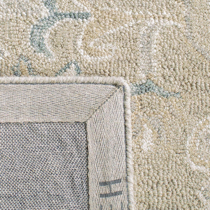 SAFAVIEH Micro-Loop Collection Area Rug - 5' Square, Light Grey & Ivory, Handmade Medallion Wool, Ideal for High Traffic Areas in Living Room, Bedroom (MLP505F)