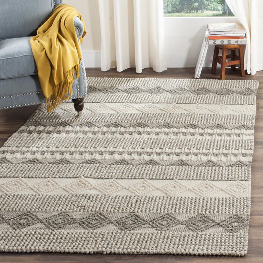 SAFAVIEH Natura Wool Area Rug 3'x5', Soft Plush Boho Grey & Ivory NAT102A