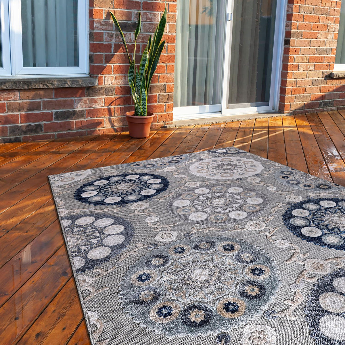 CAMILSON Indoor Outdoor Rug, Multi 5x7 Leaf Tropical Botanical Area Rugs for Indoor and Outdoor patios, Easy-Cleaning Non-Shedding Living Room, Garden and Kitchen Washable Outside Carpet (5 x 7)