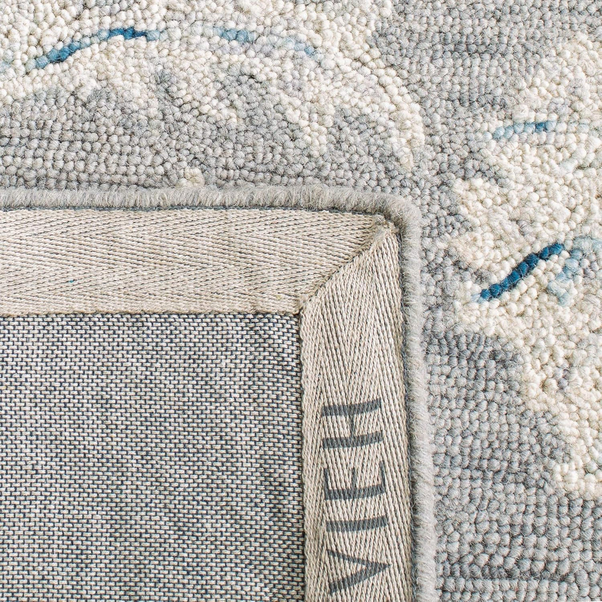 SAFAVIEH Micro-Loop Collection Accent Rug - 3' x 5', Grey & Ivory, Handmade Country Cottage Wool, Ideal for High Traffic Areas in Entryway, Living Room, Bedroom (MLP506F)