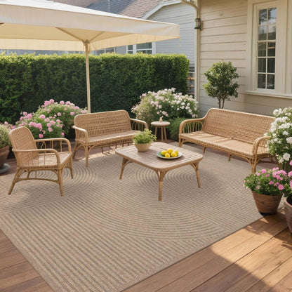 Easy Jute Rug for Pet Homes: 4x6 Outdoor Rug - Geometric Arch Pattern