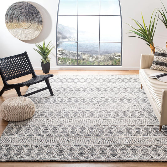 SAFAVIEH Area Rug 8x10 - Micro-Loop Collection - Large - Ivory & Black, Handmade Wool, Moroccan Boho Design, Ideal for Living Room, Bedroom, Office, Dining Space (MLP203A)