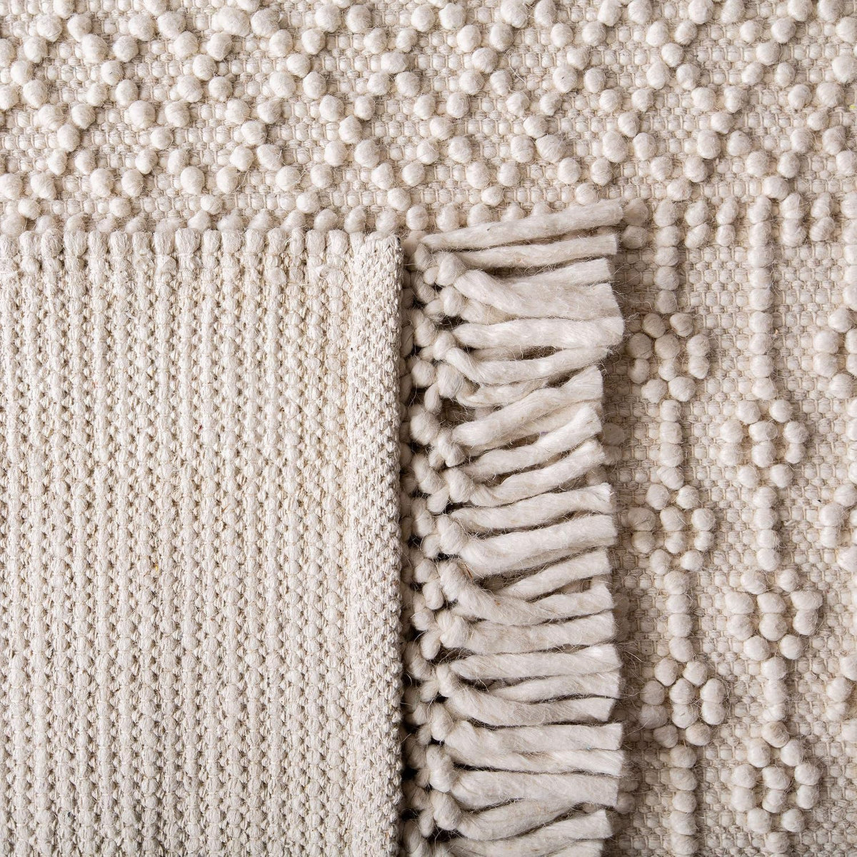 SAFAVIEH Natura Wool Square Rug 8', Boho Ivory NAT852B