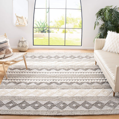SAFAVIEH Natura Wool Area Rug 3'x5', Soft Plush Boho Grey & Ivory NAT102A