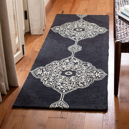 SAFAVIEH Area Rug 8x10 - Micro-Loop Collection - Large - Blue & Ivory, Handmade Wool, Medallion Design, Ideal for Living Room, Bedroom, Office, Dining Space (MLP620M)