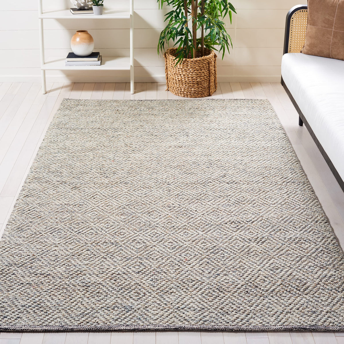 SAFAVIEH Natura Wool Area Rug 8'x10', Ivory & Light Grey NAT503A