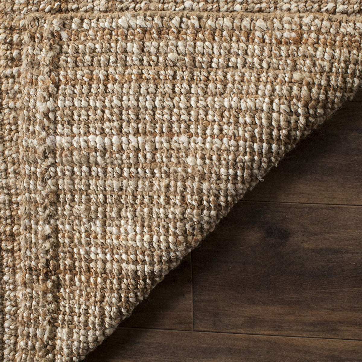 SAFAVIEH Natural Fiber Area Rug 8x10, Jute Knotted Large Natural NF447A