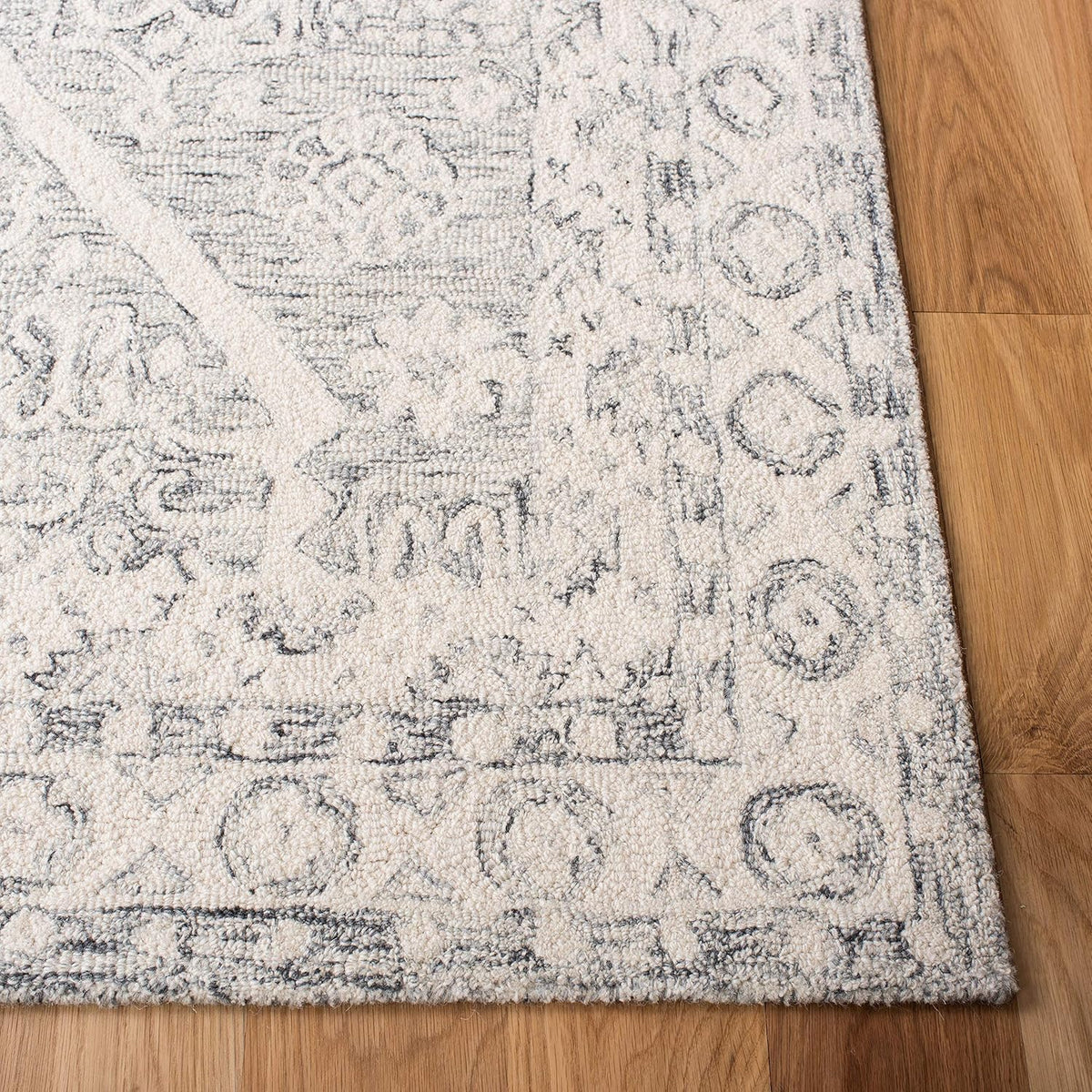 SAFAVIEH Micro-Loop Collection Area Rug - 9' x 12', Charcoal & Ivory, Handmade Wool, Ideal for High Traffic Areas in Living Room, Bedroom (MLP524H)