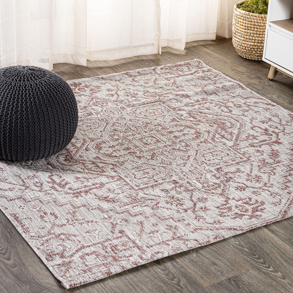 JONATHAN Y Boho Medallion Indoor Outdoor Area Rug 8X10 Black/Gray, Estrella Textured Weave for Backyard, Patio, Porch, Easy-Cleaning, High Traffic, Pet-Friendly, Non-Shedding (SMB105D-8)