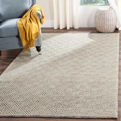 SAFAVIEH Natura Wool Area Rug 8'x10', Ivory & Light Grey NAT503A
