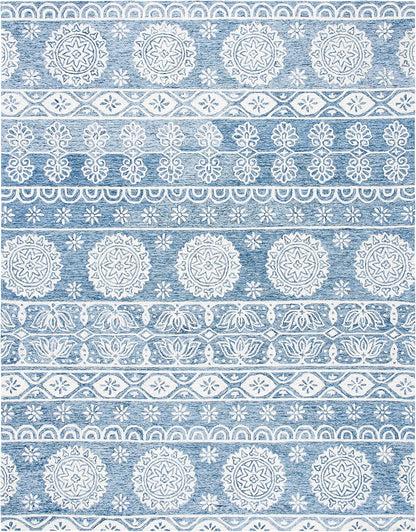 SAFAVIEH Area Rug 8x10 - Micro-Loop Collection - Large - Blue & Ivory, Handmade Wool, Ideal for Living Room, Bedroom, Office, Dining Space (MLP607M)