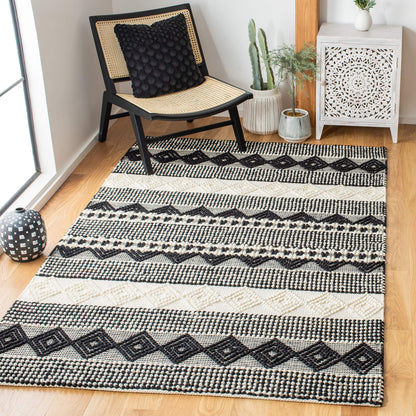 SAFAVIEH Natura Wool Area Rug 3'x5', Soft Plush Boho Grey & Ivory NAT102A
