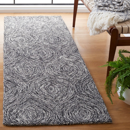 SAFAVIEH Area Rug 8x10 - Micro-Loop Collection - Large - Grey & Ivory, Handmade Wool, Ideal for Living Room, Bedroom, Office, Dining Space (MLP615F)
